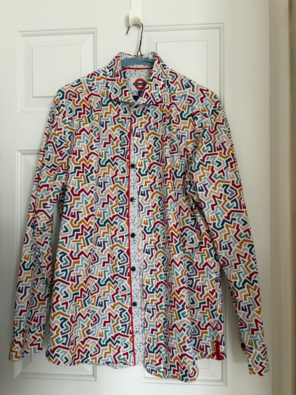 NWT- Men's Multicolor Geo-Print Casual Button-Down Shirt